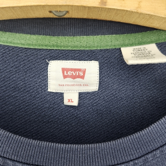 LEVI'S Pieced Graphic Crew Sweatshirt- XLarge - Picture 6 of 6